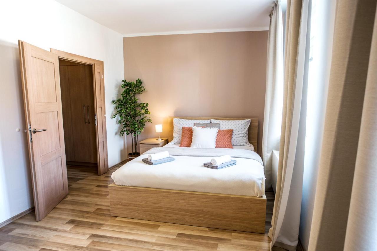 Qik Apartment *