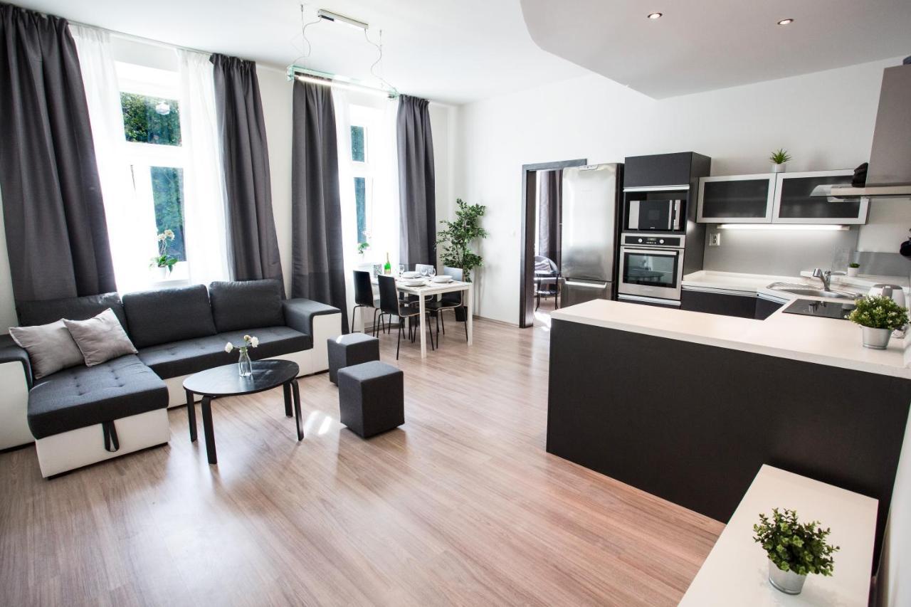 Qik Apartment